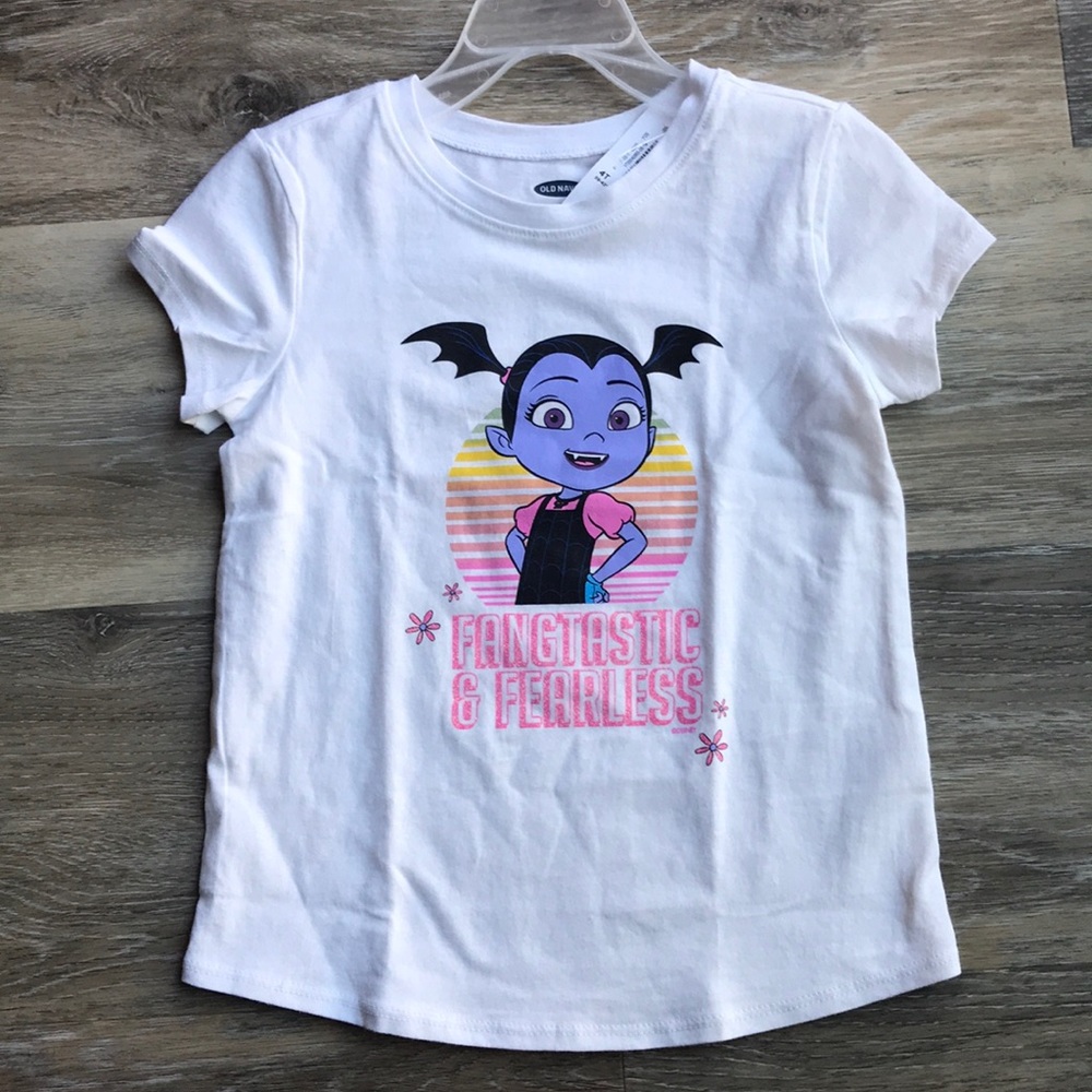 NWT Disney Vampirina Tee